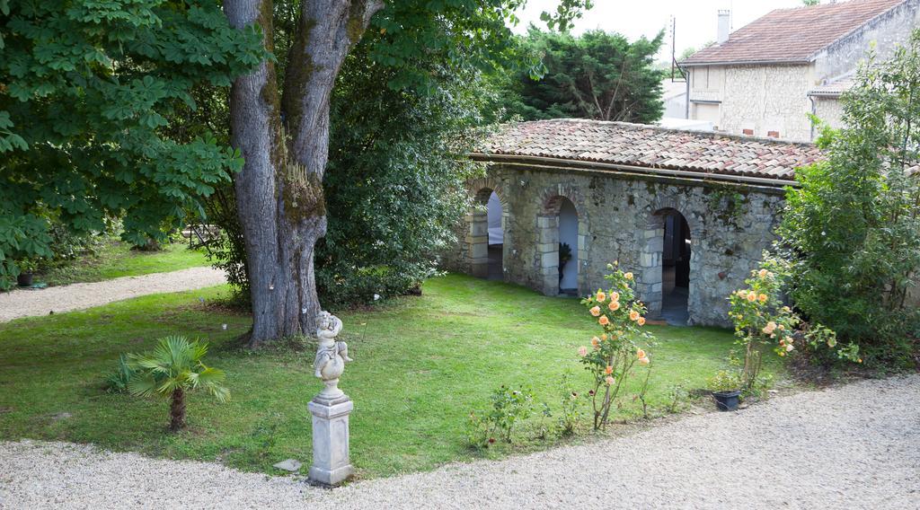 Chambres D'Hotes La Chartreuse Des Eyres Podensac Exterior foto
